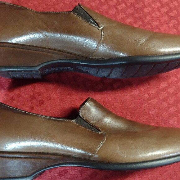 Women’s Munro American Brown Slip On Loafers – Estimated Size 7.5 SS - Picture 7 of 13